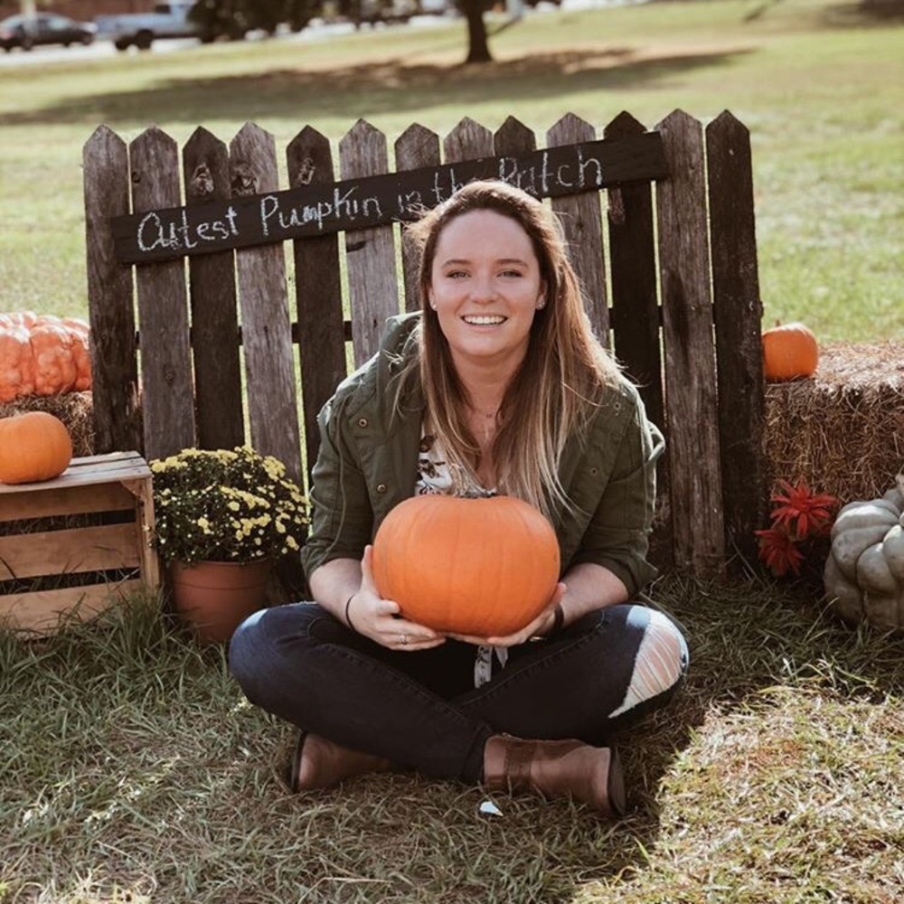 Meet your Posher, Claire